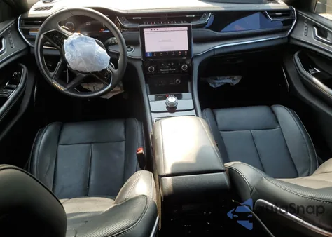 2023 Jeep Grand Cherokee Overland z USA, uszkodzony, nr VIN 1C4RJGDG9PC669610